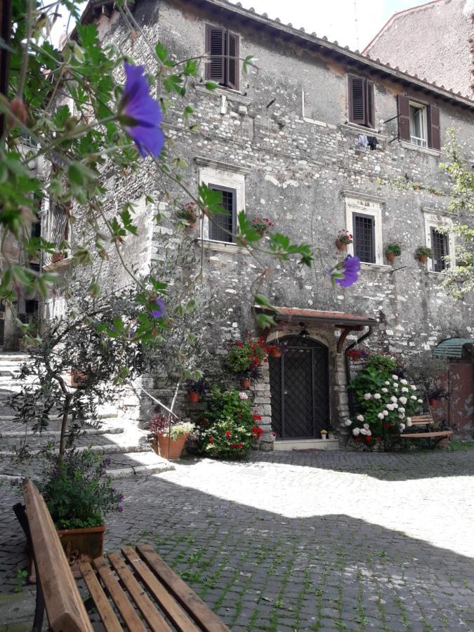 La Dimora Del Ghibellino Villa Tivoli Luaran gambar