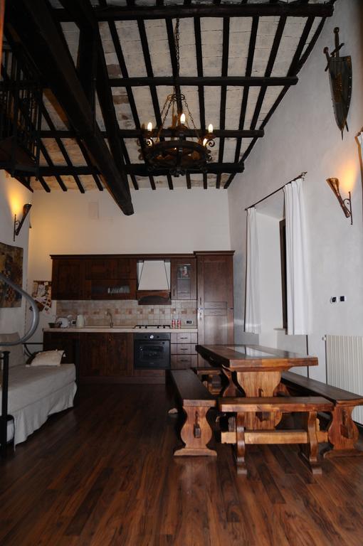 La Dimora Del Ghibellino Villa Tivoli Bilik gambar