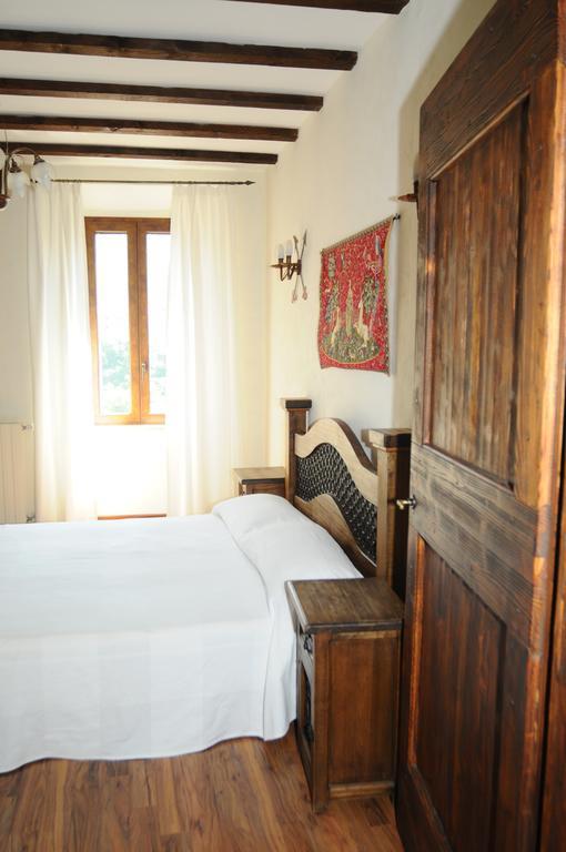 La Dimora Del Ghibellino Villa Tivoli Bilik gambar